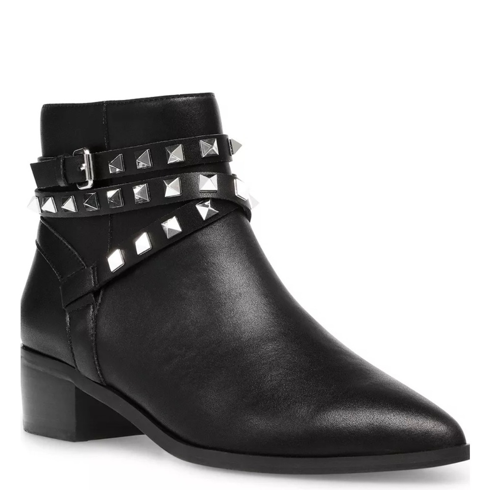 Brand new. Steve Madden Ankle Boots 👢